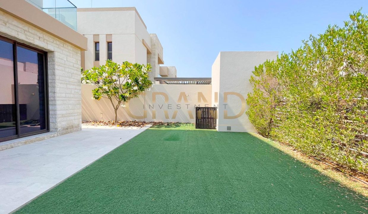 WhatsApp Image 2023-10-16 at 4.03.25 PM (1)