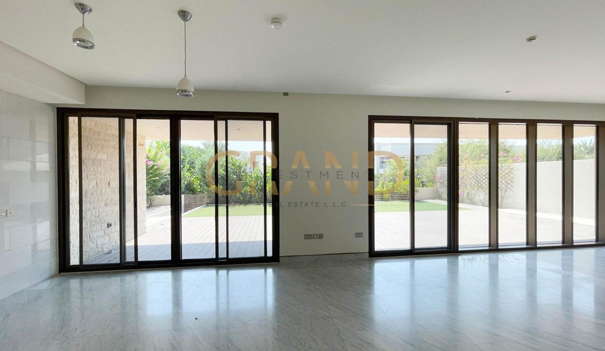 WhatsApp Image 2023-10-16 at 4.03.27 PM (2)